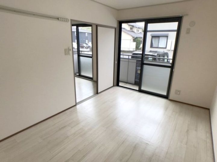 静岡県藤枝市瀬古2(アパート)の賃貸物件の居間