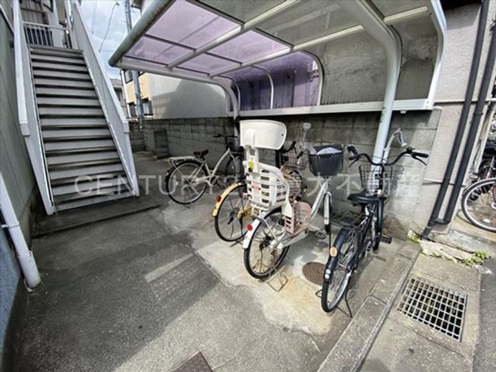 西岡ハイツの地図