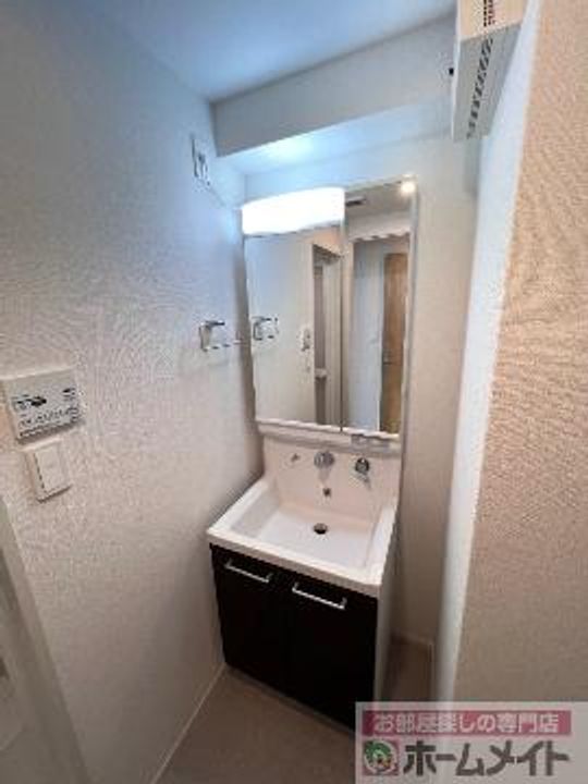 クリム岸里の内装