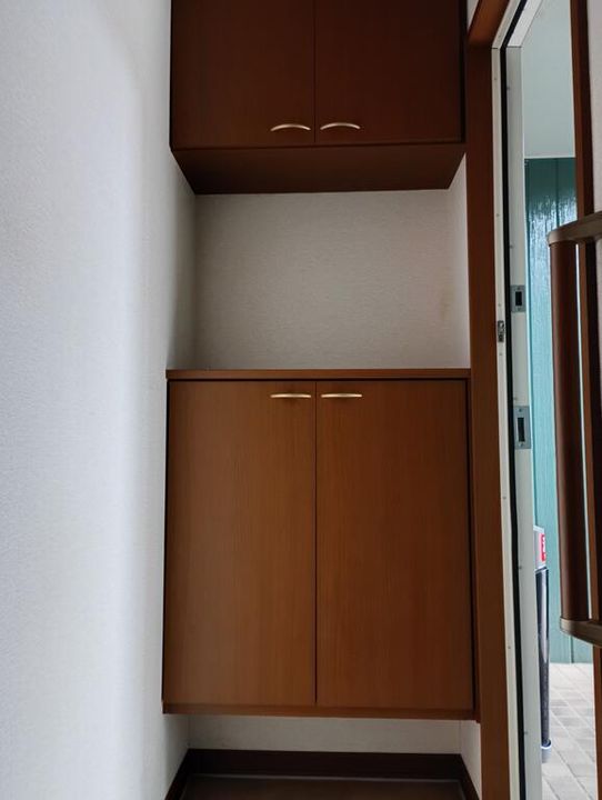 ハイクレストIIの玄関