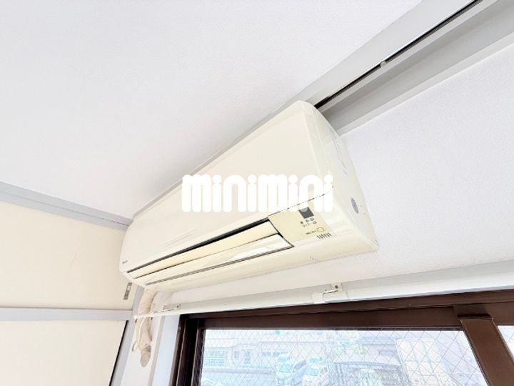 ワイズフィールドの内装