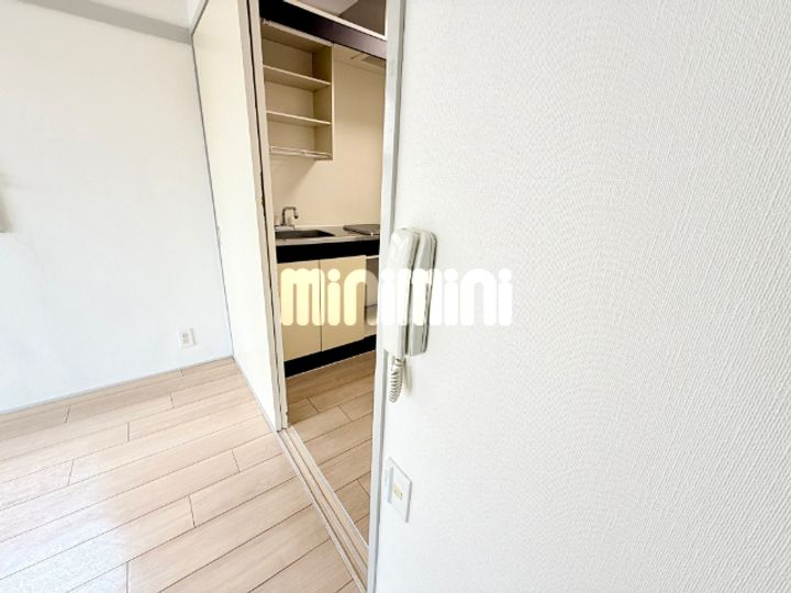 ワイズフィールドの内装