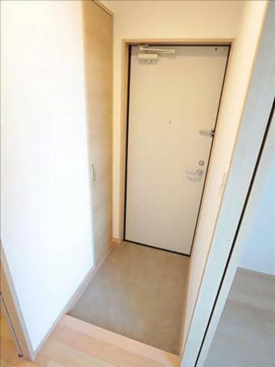 フローレス祐の玄関