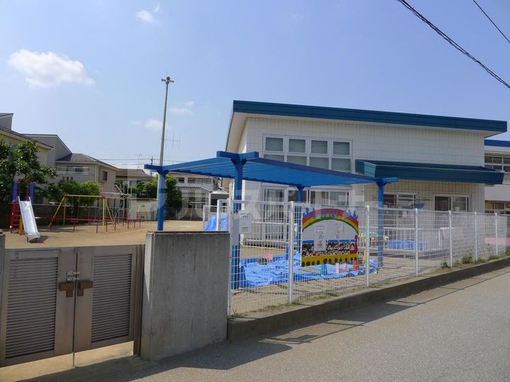 アーベインハイツの周辺