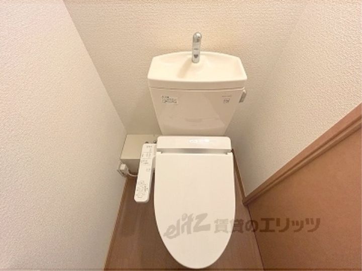 レオパレスAdvance富雄の内装