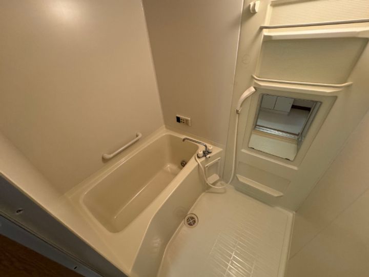 グランディール雅Iの風呂