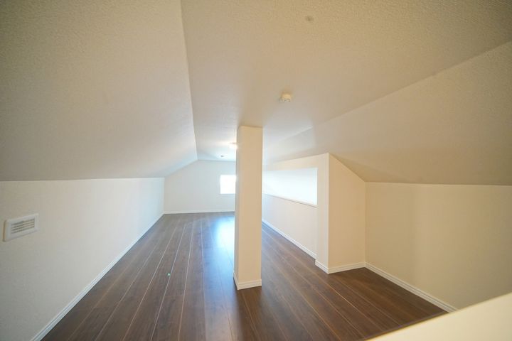 グランプレリュード 新築 ロフト付きの内装