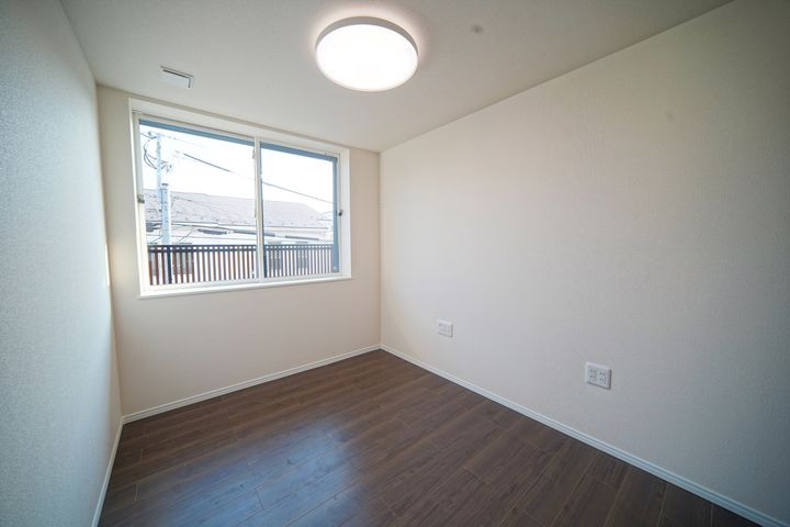 グランプレリュード 新築 ロフト付きの居間