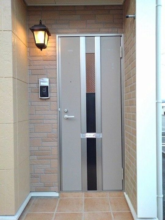福島県伊達市保原町字柏町(アパート)の賃貸物件の玄関