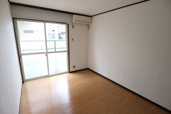 ウエストノールの居間