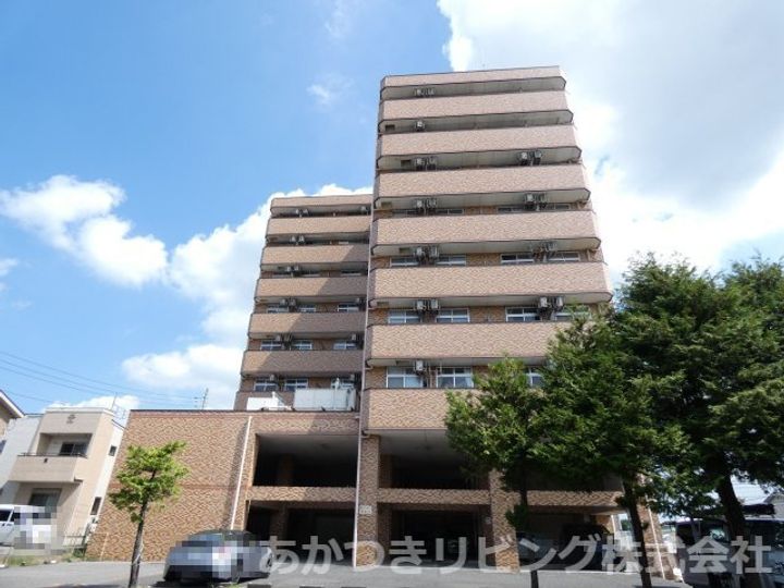 栃木県小山市城北2(マンション)の賃貸物件の外観
