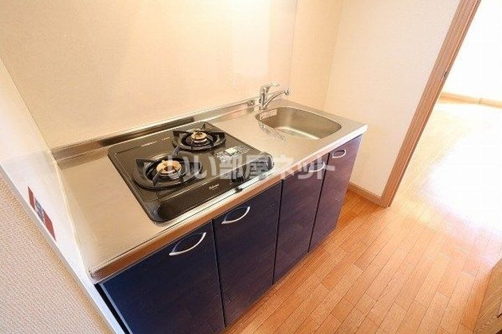 京都府京都市右京区山越東町の賃貸アパートのキッチン