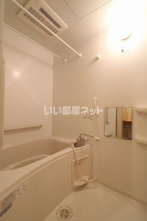 京都府京都市右京区山越東町の賃貸アパートの風呂