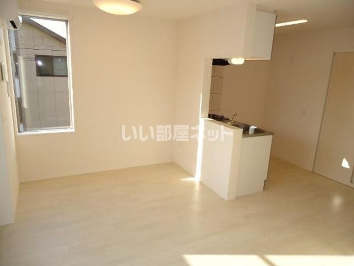 グランドコートIIの居間