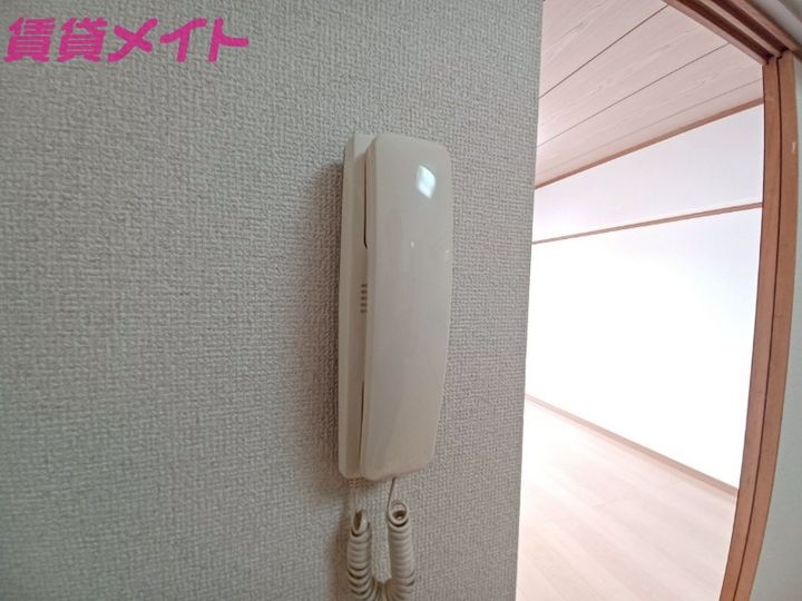 ワールドマンションの内装