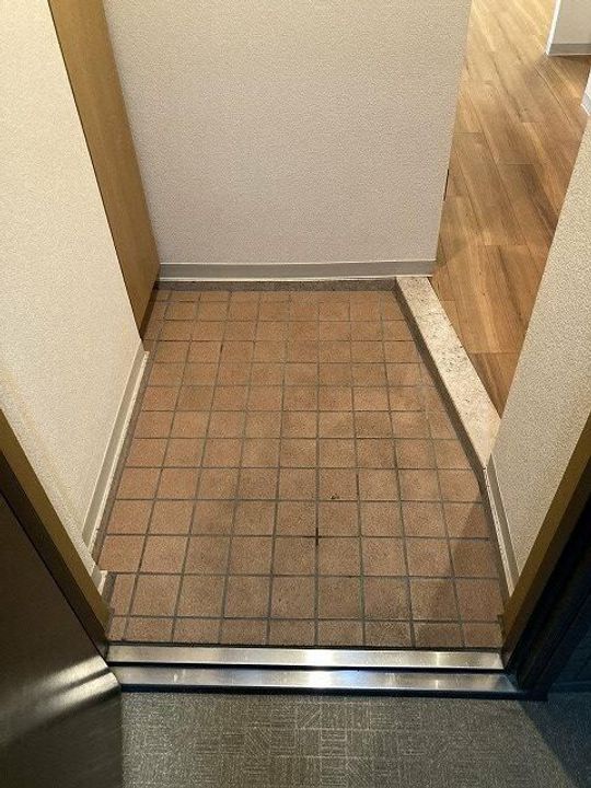 東京都目黒区下目黒1(マンション)の賃貸物件の玄関