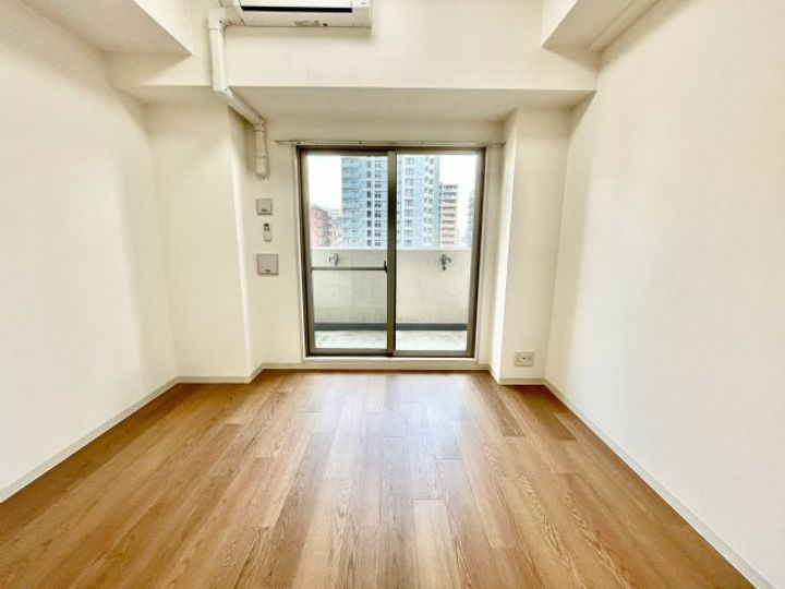 ニッケノーブルハイツ江坂の居間