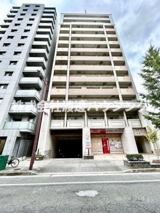 ニッケノーブルハイツ江坂の外観