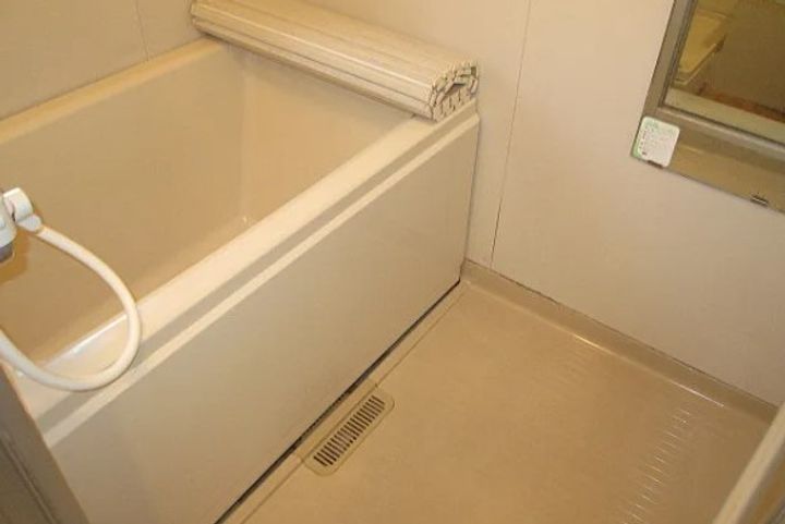 ロワール菅原の風呂