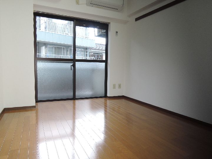 第2ピュアマンションの居間