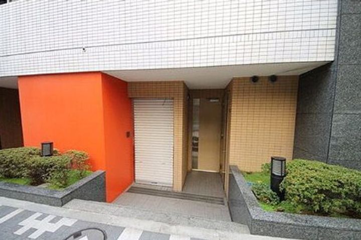 東京都中央区銀座8(マンション)の賃貸物件の地図