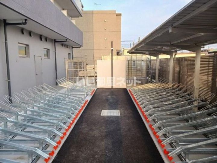 エヌステージジェイアール新白岡駅前の地図