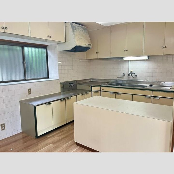 千葉県千葉市花見川区朝日ケ丘5(一戸建)の賃貸物件のキッチン