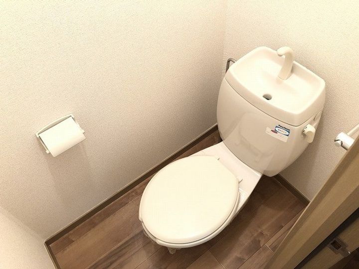 ビーライン今津留の内装