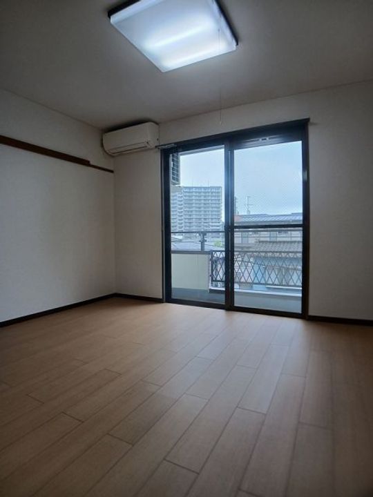 福島県いわき市平正月町(マンション)の賃貸物件の居間