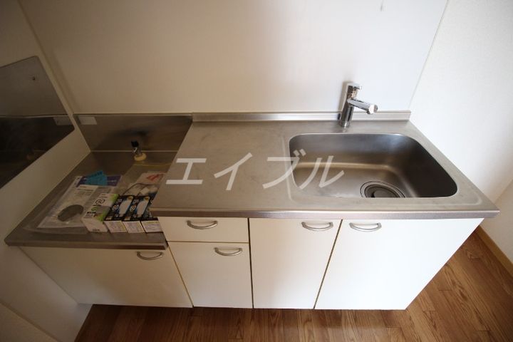 レーベンA棟のキッチン