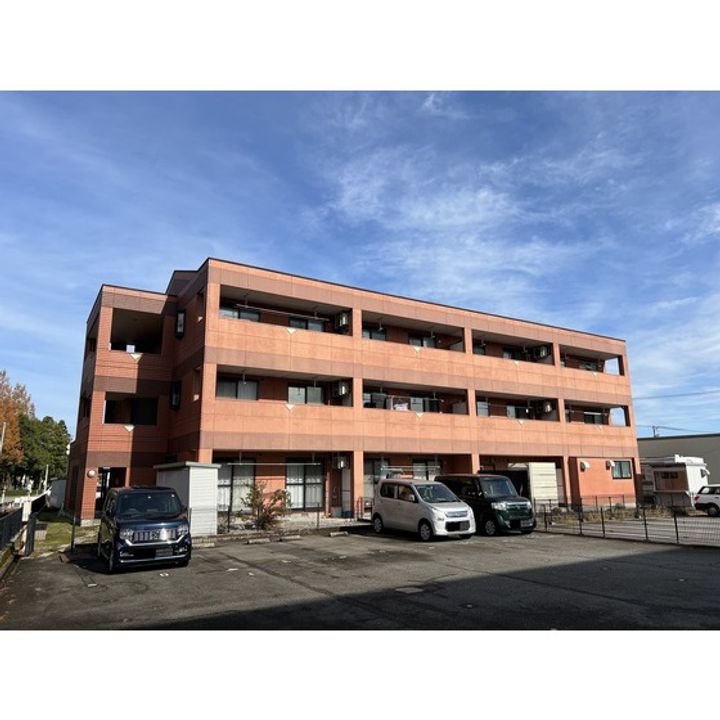 ポラリス北極星の外観