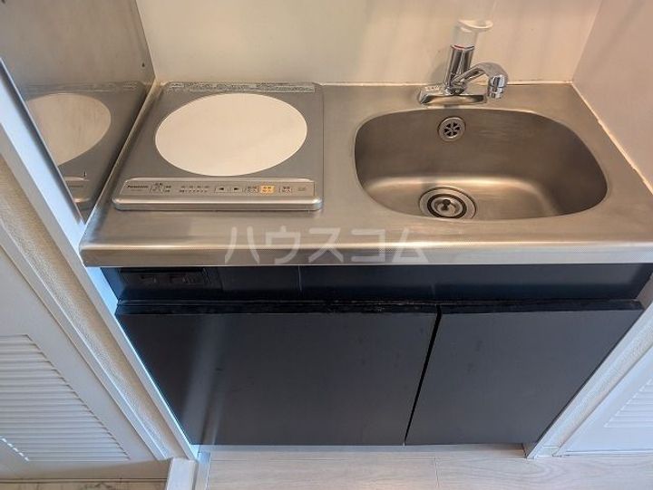 ロイヤルコート1のキッチン