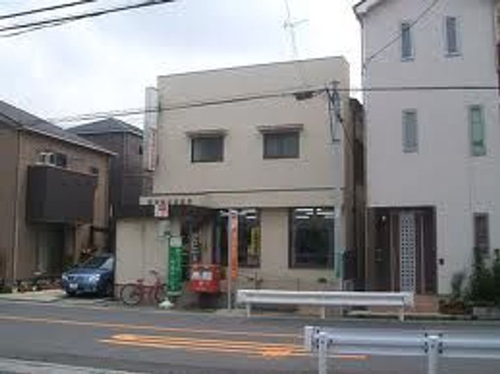 ロイヤルコート1の周辺