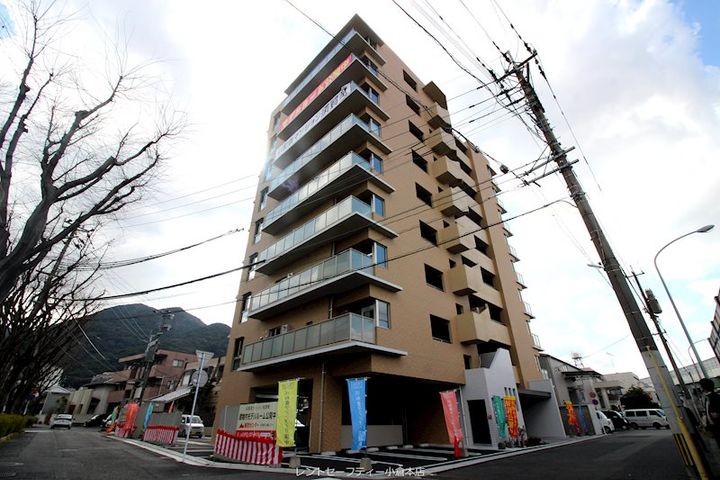 以和貴マンション須賀町の外観