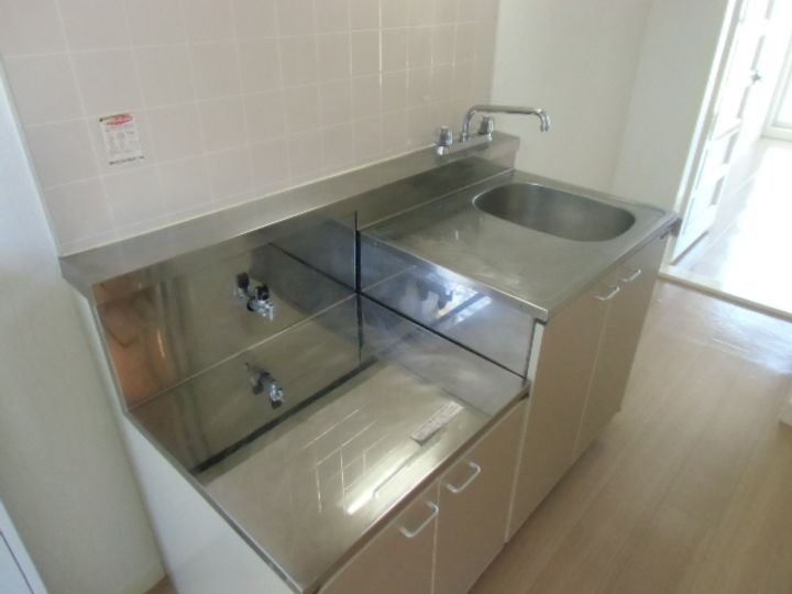 広島県広島市南区向洋新町3(アパート)の賃貸物件のキッチン