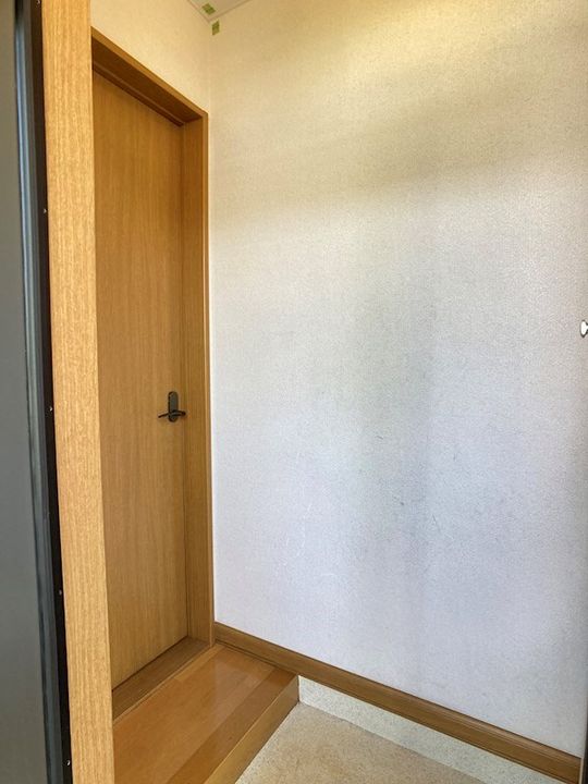 ハピネス東の玄関