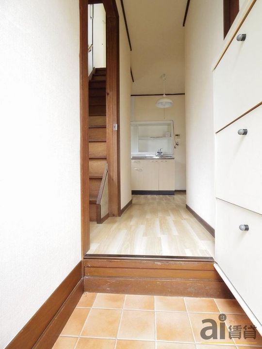 埼玉県所沢市小手指南2(一戸建)の賃貸物件の玄関