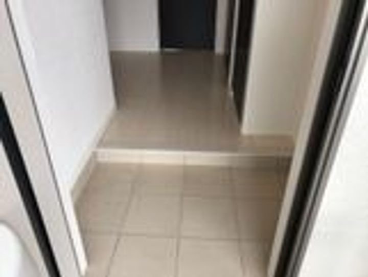 福島県郡山市安積町日出山4(アパート)の賃貸物件の玄関