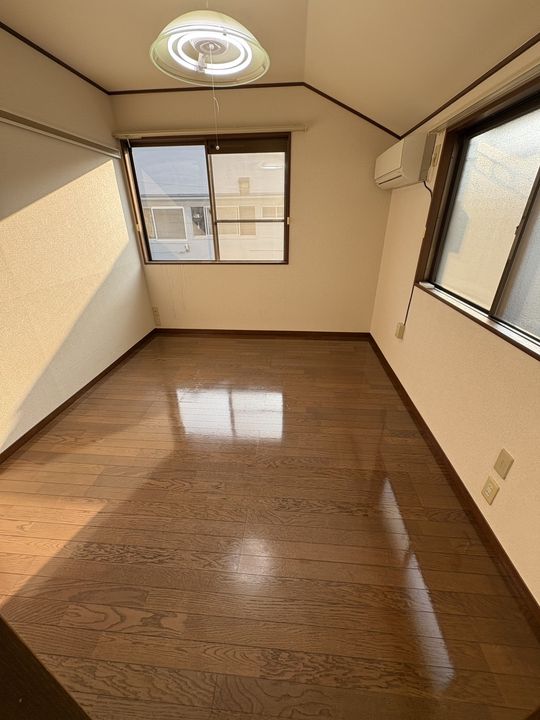 スカイハイツAの居間