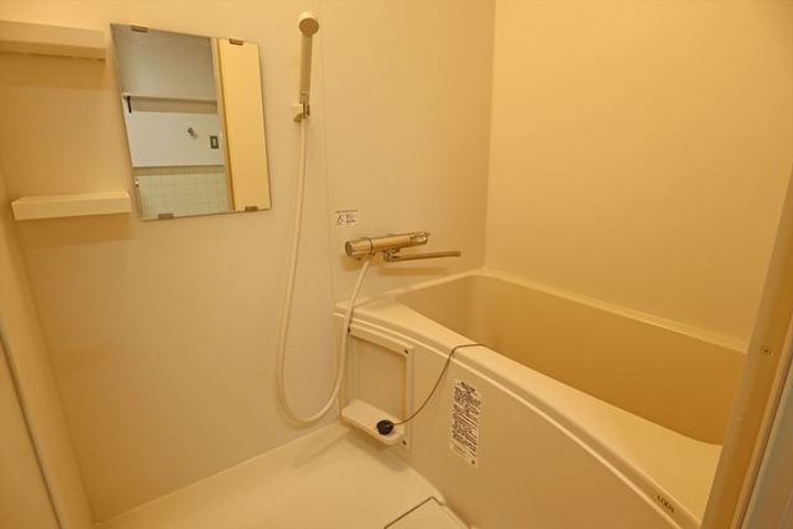 館アズビックの風呂