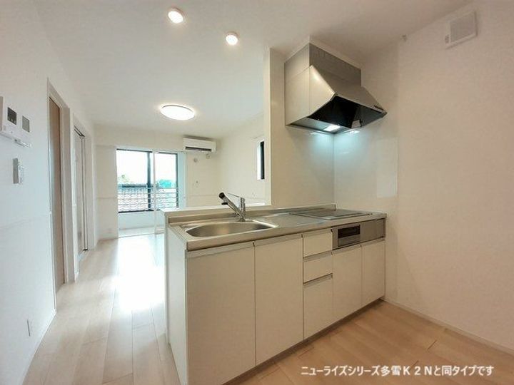 プラウド四屋 Iのキッチン