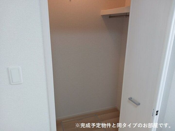 ゼファーの内装