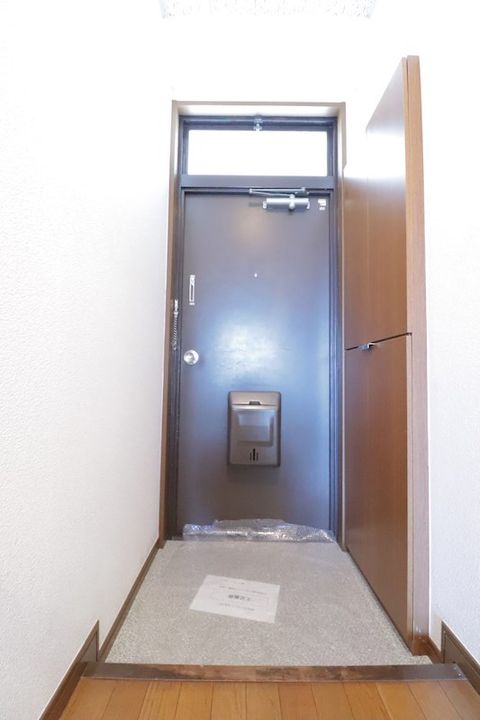 千葉県船橋市海神町西1(マンション)の賃貸物件の玄関