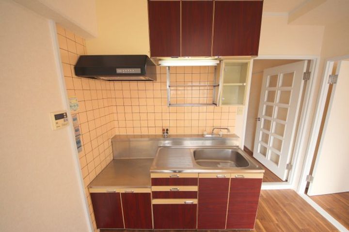 コート新大宮のキッチン