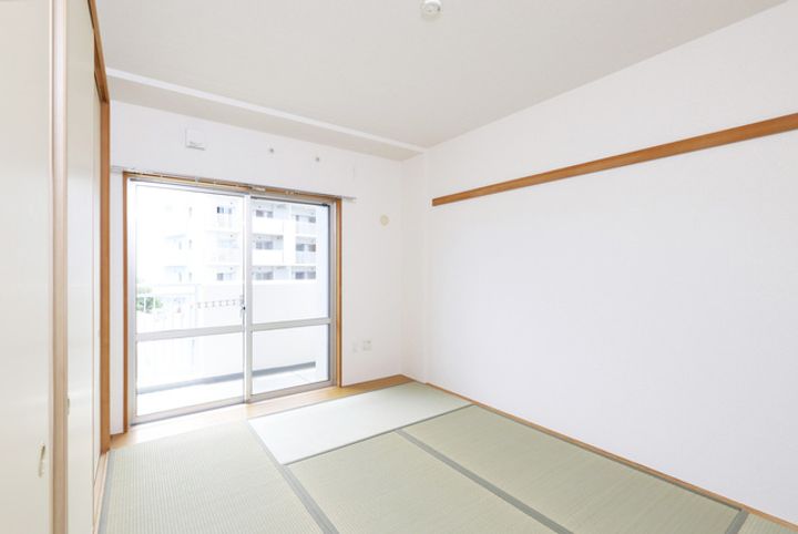 URアルビス緑丘の内装