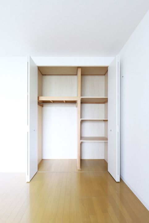 URアルビス緑丘の内装