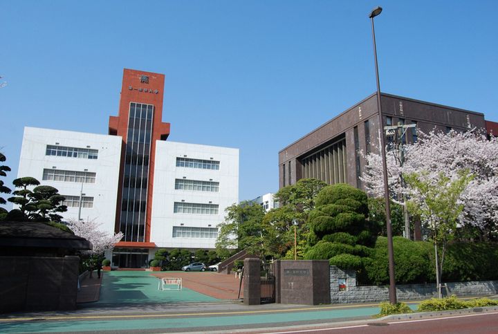 シティパレス天神南の周辺