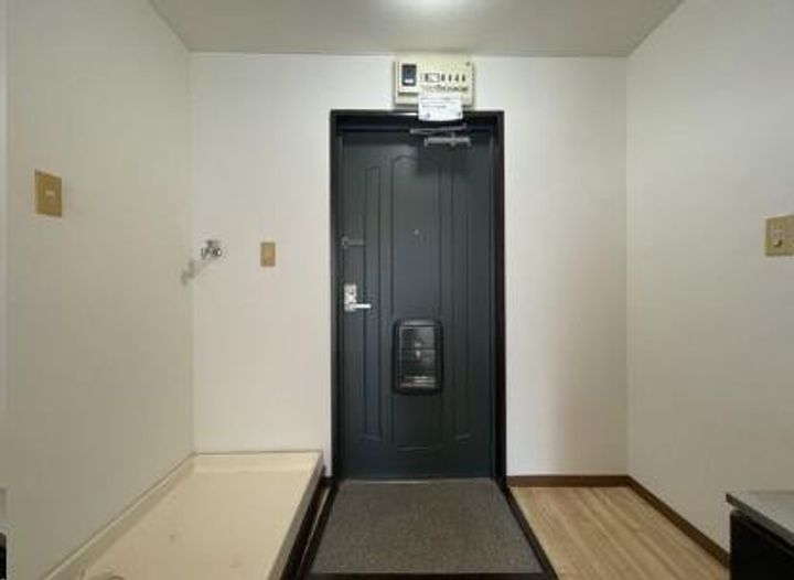 中倉麻布マンションの玄関