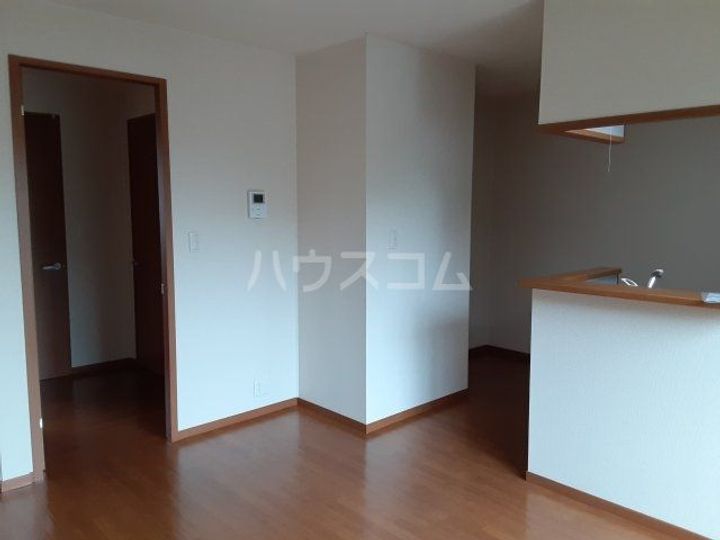 コルティーレ Bの居間