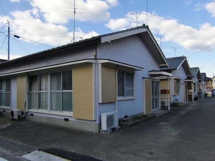 徳島県阿南市日開野町中居内(一戸建)の賃貸物件の外観